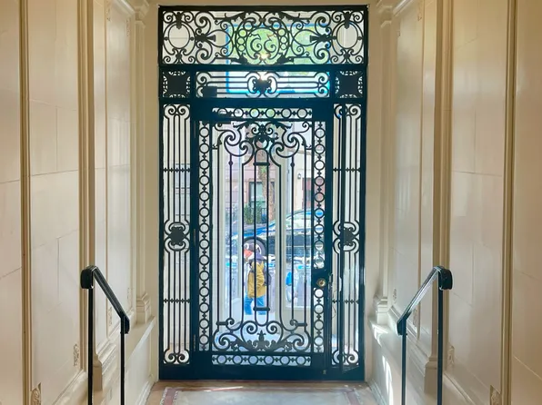 35 East 68th Street 2A image 16 of 17