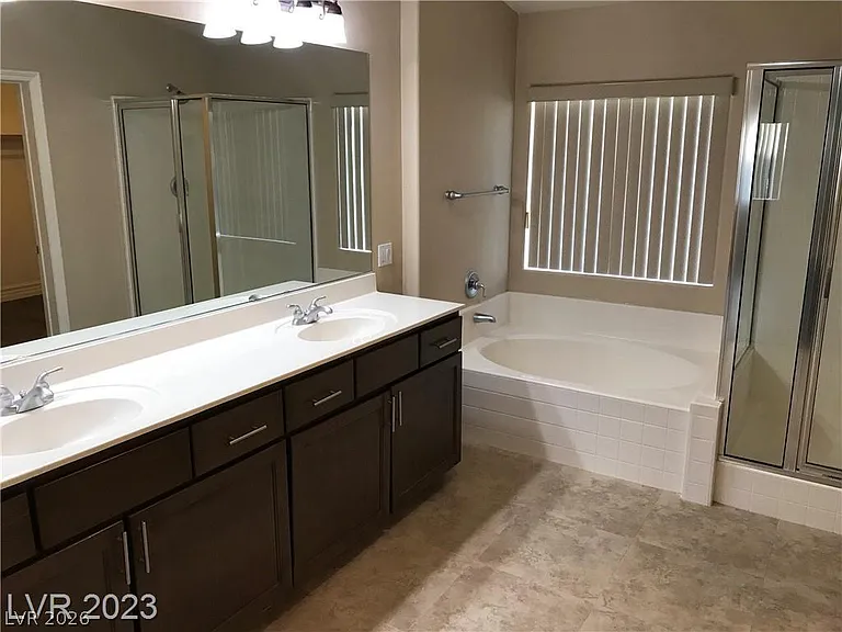 9746 Kampsville Ave — Photo 27