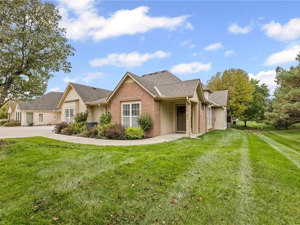 14016 W 151st Ter APT 902, Olathe, KS 66062