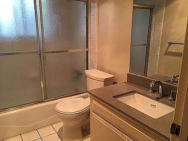 3rd image of 1228 W McKinley Ave #11