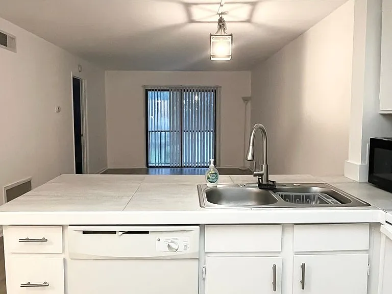 12510 White Bluff Rd #507 — Photo 3