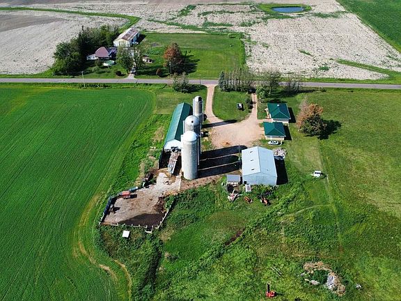 4th image of 106467 MANN ROAD