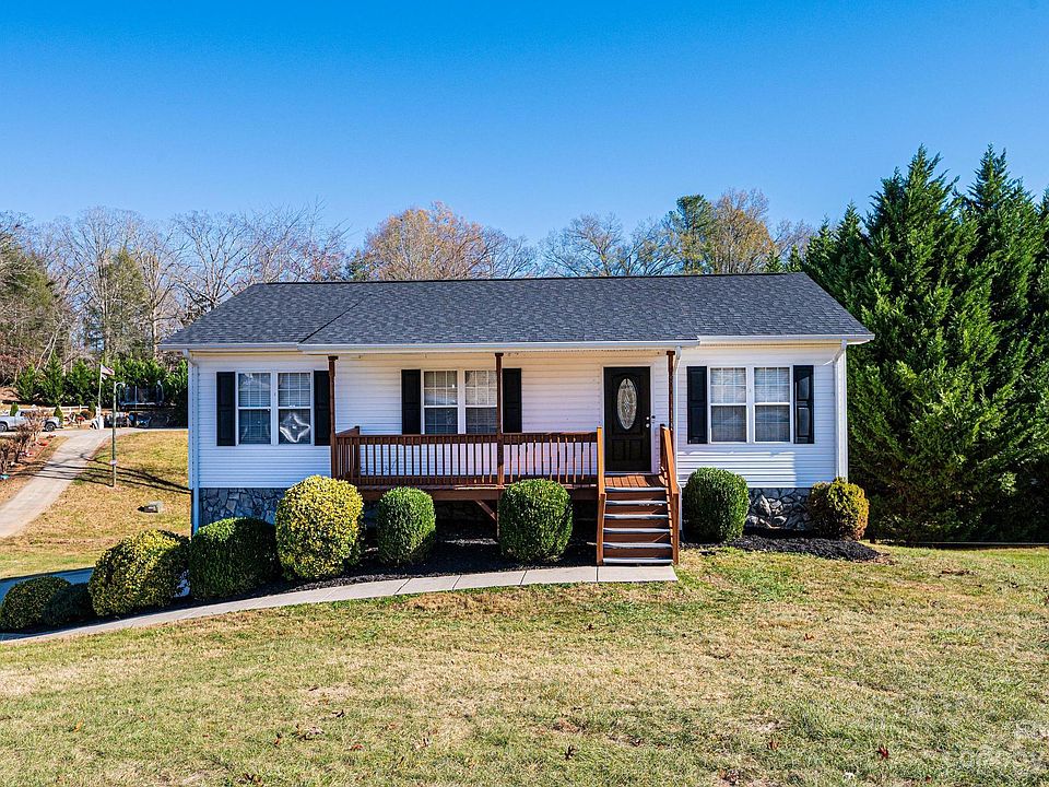 2304 Olde Meadow Dr, Hudson, NC 28638 | Zillow