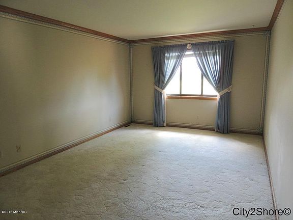5th image of 4885 Summergreen Ln #72