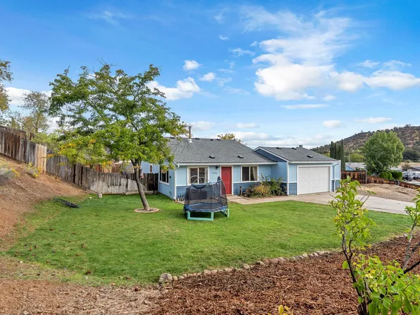 1532 Nugget Way, Yreka, CA 96097