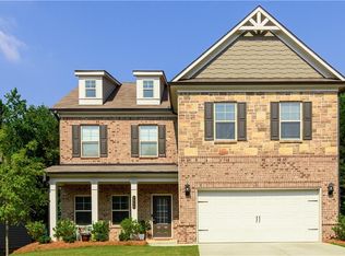 1956 Holman Forest Dr, Hoschton, GA 30548