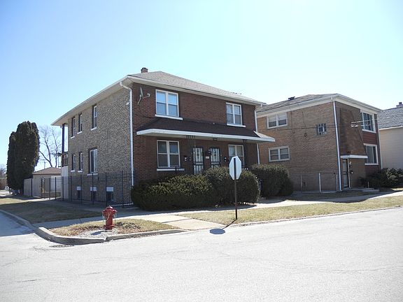 3rd image of 12735 Hoyne Ave
