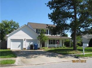1576 Bunsen Dr, Virginia Beach, VA 23454