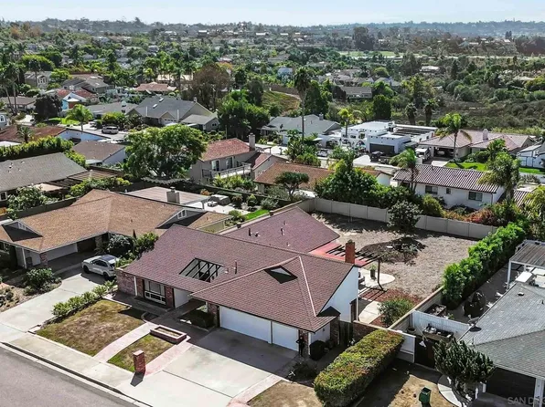 2711 Levante St, Carlsbad, CA 92009