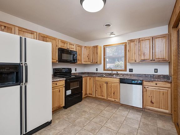 2nd image of 312 Round Hill Dr