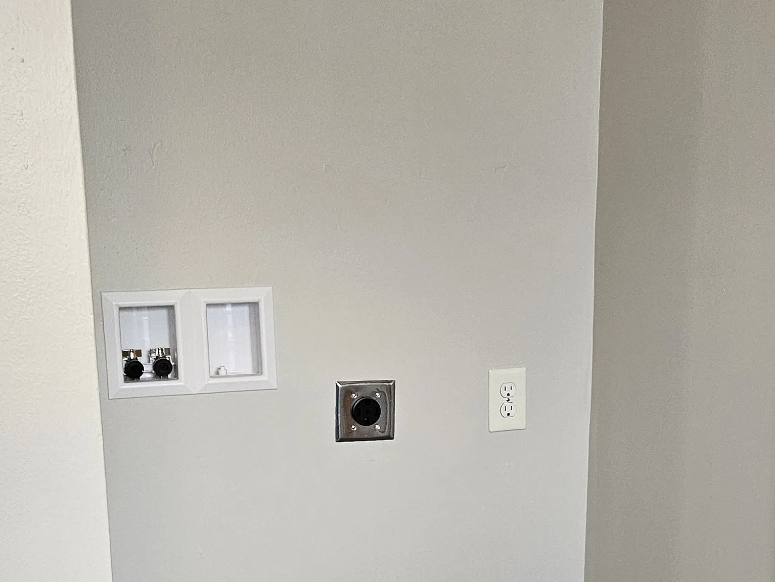2 bed, 850 sqft, $1,095 — Photo 3