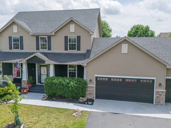 9499 Gander Ln, Saint Bonifacius, MN 55375