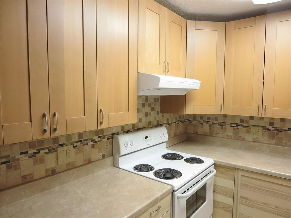 1st image of 5550 N Braeswood Blvd APT 112
