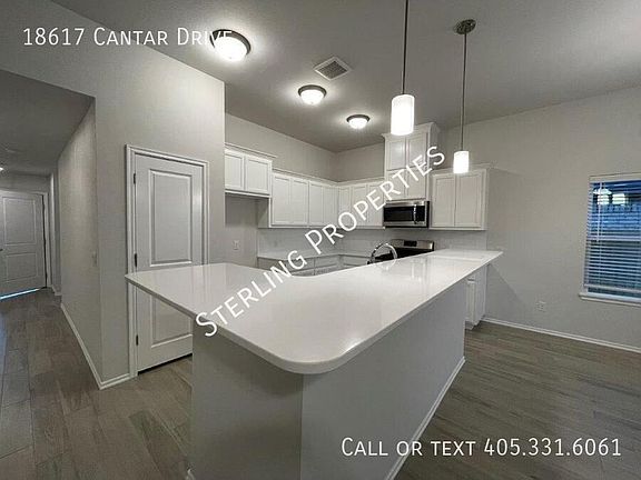 2nd image of 18617 Cantar Dr