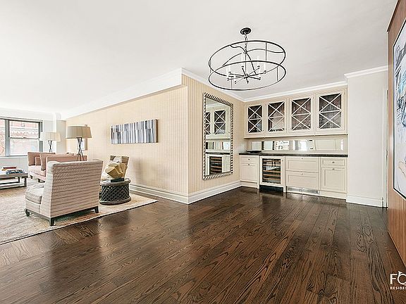 5th image of 650 Park Ave APT 5D