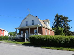 3 Lefko St, Mechanicville, NY 12118