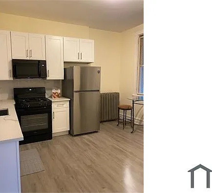 7442 S Langley Ave — Photo 2