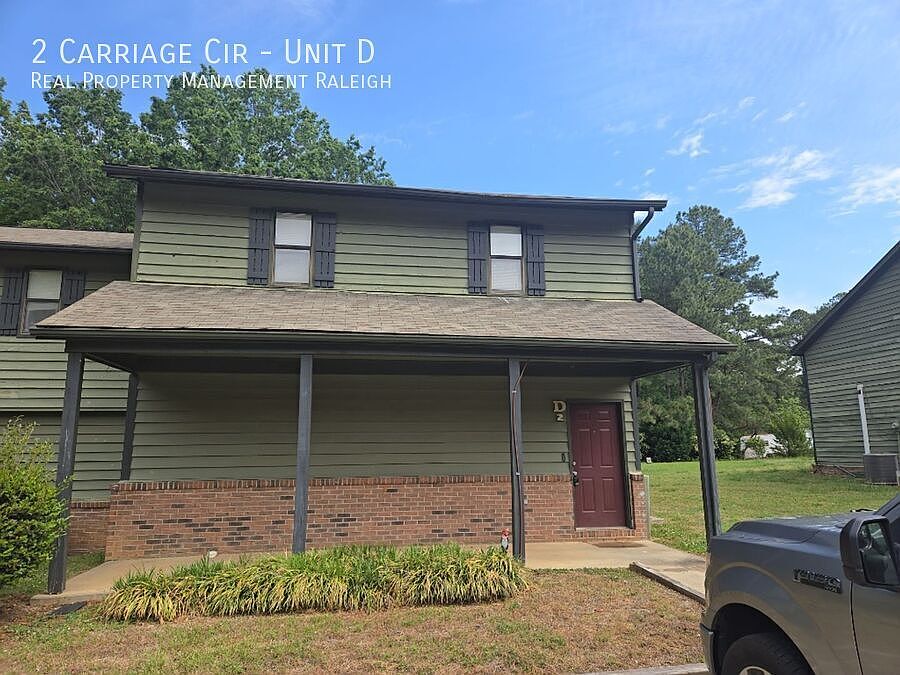 1st image of 2 Carriage Cir #D