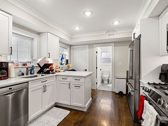 5th image of 11-15 Pomeroy St