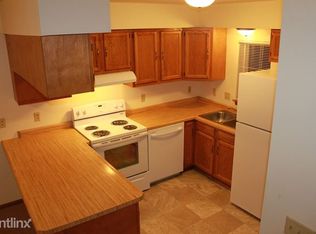 534 Partridge Ct #1081041, Sullivan, WI 53178