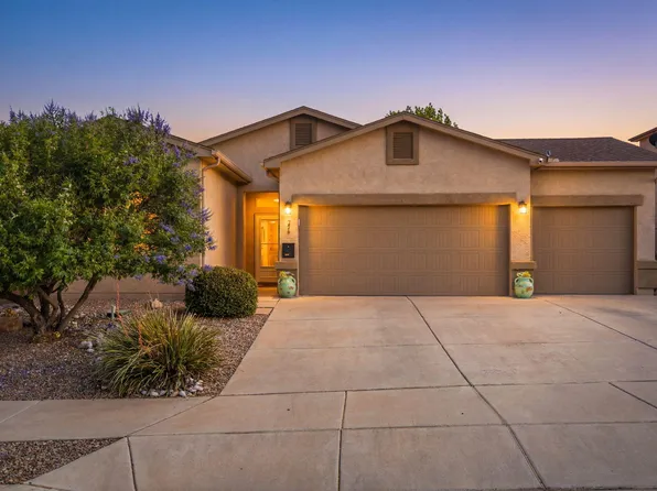 256 Landing Trl NE, Rio Rancho, NM 87124
