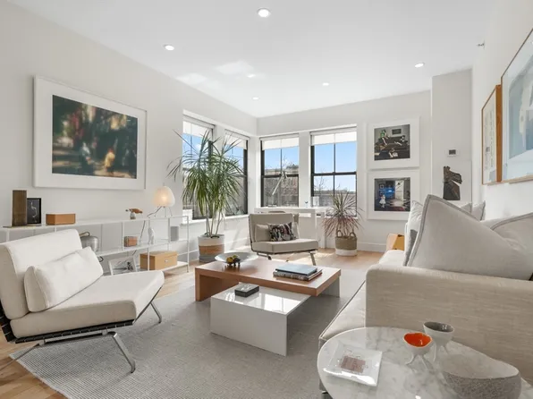 15 Waltham St APT B-504, Boston, MA 02118