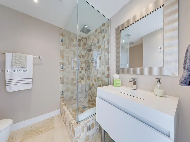 6515 Collins Ave #605 — Photo 11
