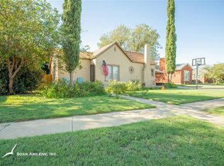 1204 Bristol Dr, Sweetwater, TX 79556