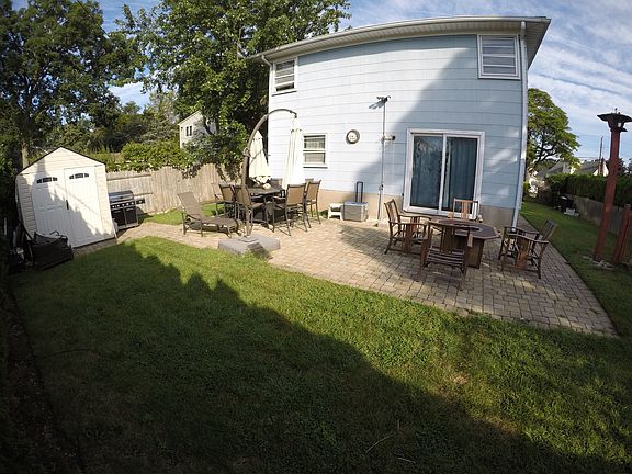 5th image of 368 Elmore Ave