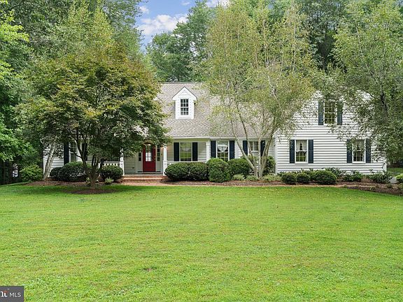 5th image of 14817 Manor Rd