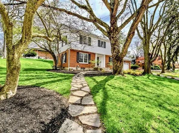 1500 Devereux Dr, Dayton, OH 45419
