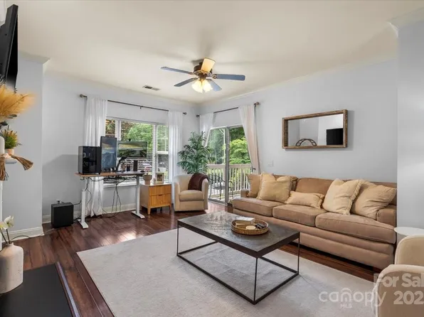 5730 Closeburn Rd APT H, Charlotte, NC 28210