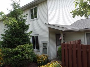 1028 E Crescentville Rd, Cincinnati, OH 45246