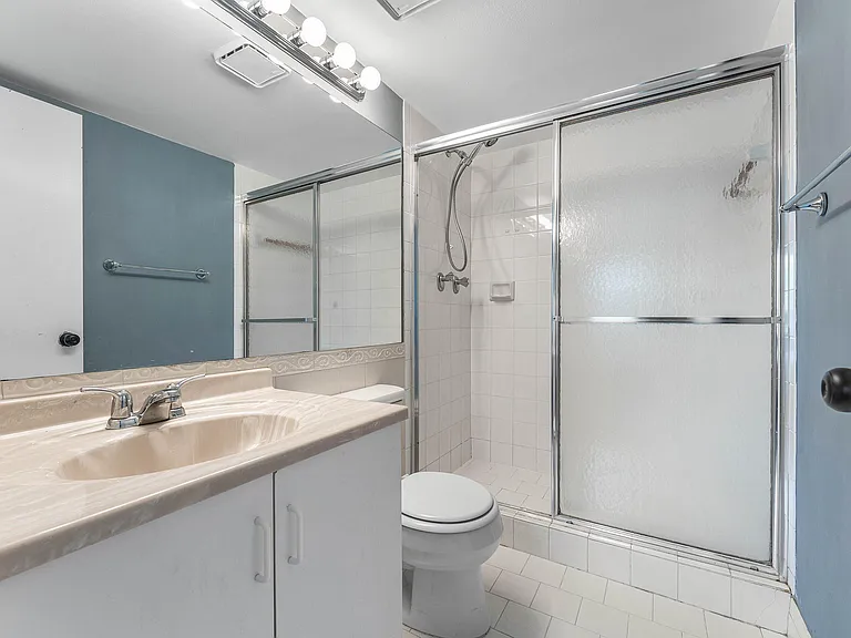 170 Waterside Dr #170 — Photo 18