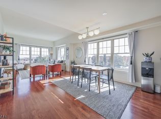 48 S Park St UNIT 706, Montclair, NJ 07042