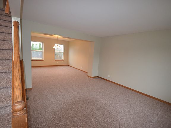 5th image of 25440 W Latham Ct