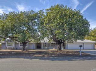 979 Salem St, Vista, CA 92084