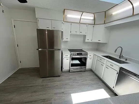 3 bed, 2.0 bath, 1760 sqft, $2,800 — Photo 4