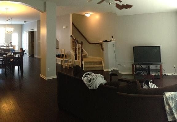 4th image of 53 Transit Ln