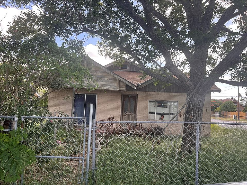 1st image of 757 W. St. Francis