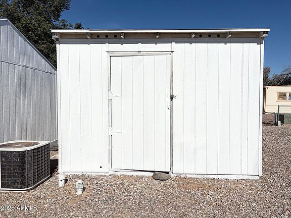 5th image of 1017 S 96TH Street