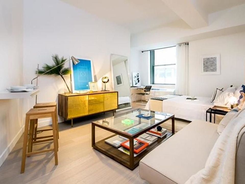 1st image of 20 Exchange Pl APT 905