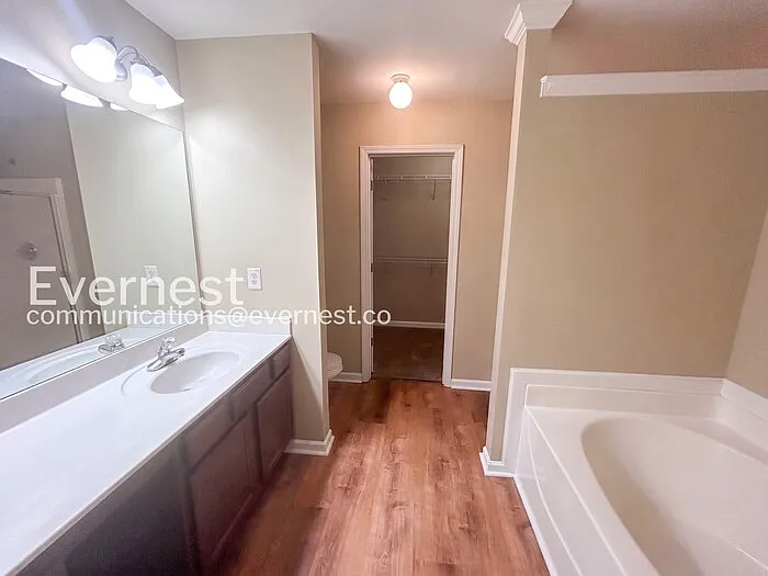 1722 Coleville Oak Ln — Photo 11