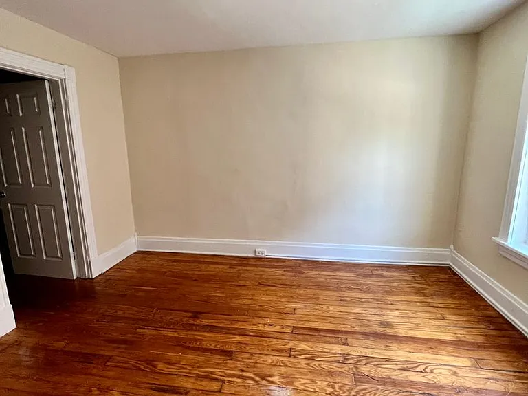 3033 Park Ave — Photo 8