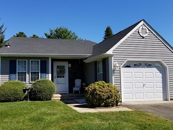2nd image of 53 Birchwood Dr #50