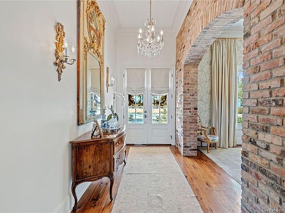 4th image of 4240 Persimmon Way