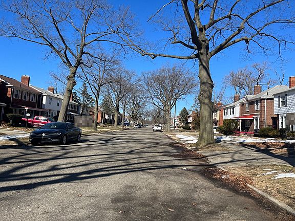 4th image of 17595 Appoline St