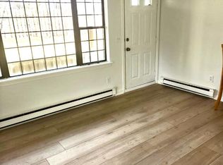 1029 Iyannough Rd APT 7B, Hyannis, MA 02601