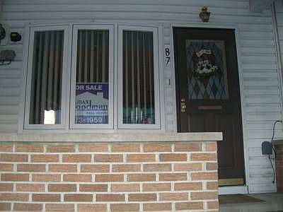 1st image of 87 S Catawissa St