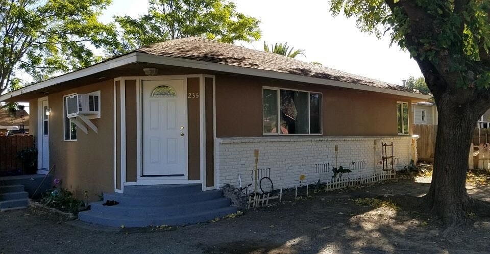 1st image of 235 Kay Avenue 1/2